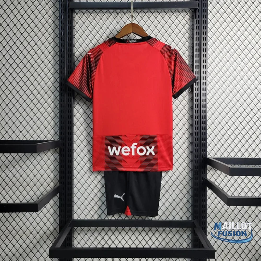 Kit Enfant AC Milan 2023 2024