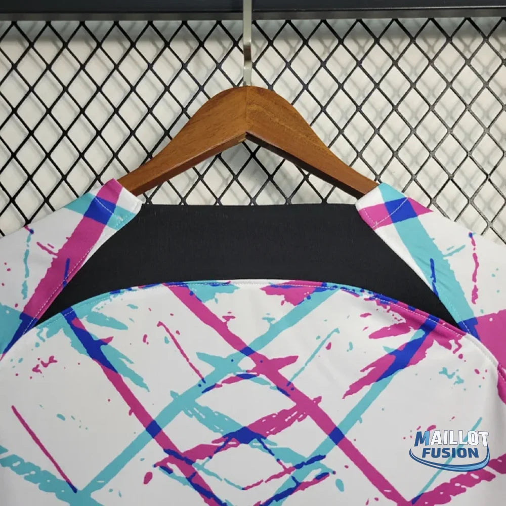 Maillot FC Barcelone saison 2023-2024 édition d’entrainement