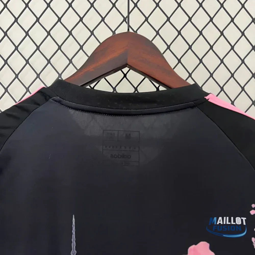 Maillot Japon saison 2023-2024 édition spéciale dragon noir et rose