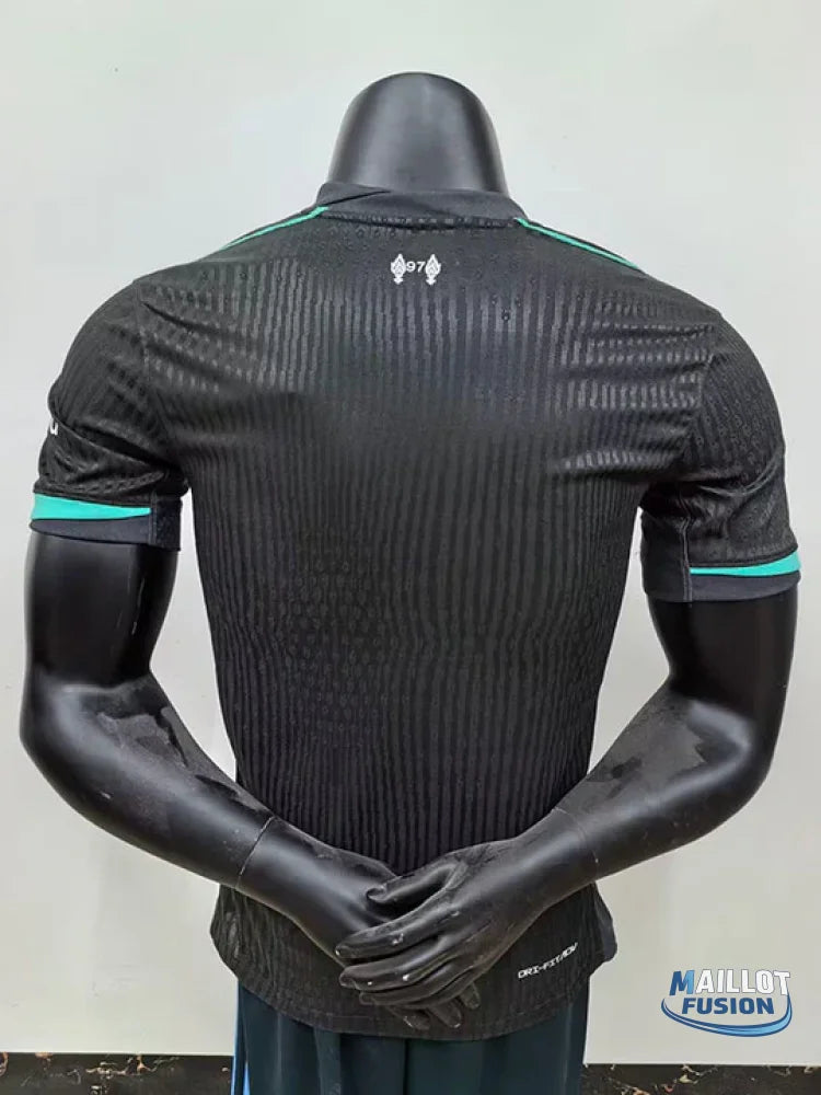 Maillot Liverpool saison 2023-2024 extérieur version player totalement noir