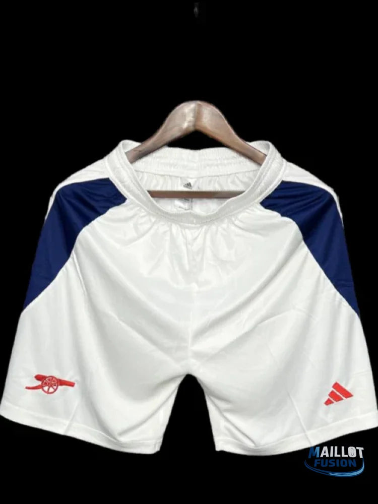 Short Arsenal 2024-25