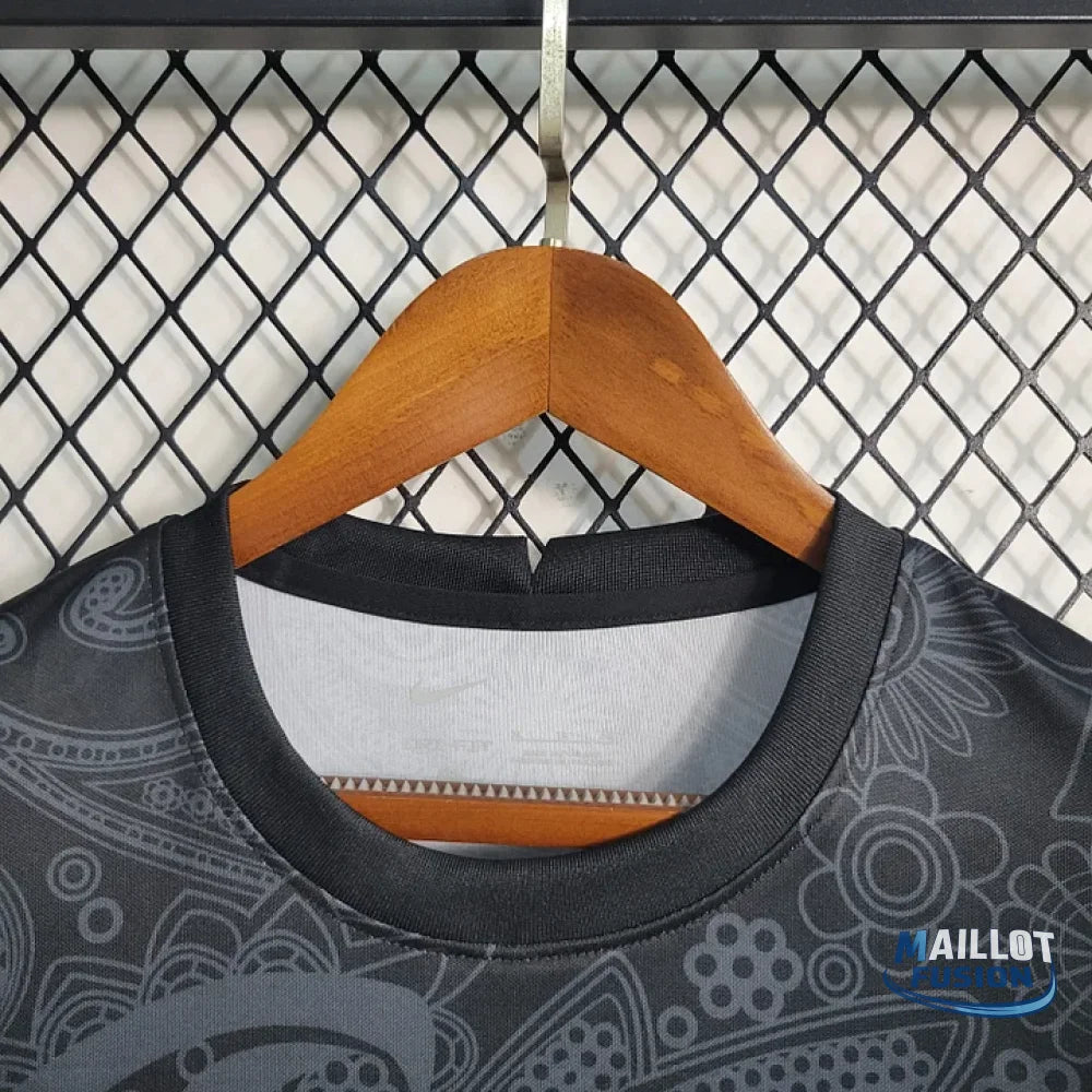 Maillot FC Barcelone saison 2023-2024 édition spéciale
