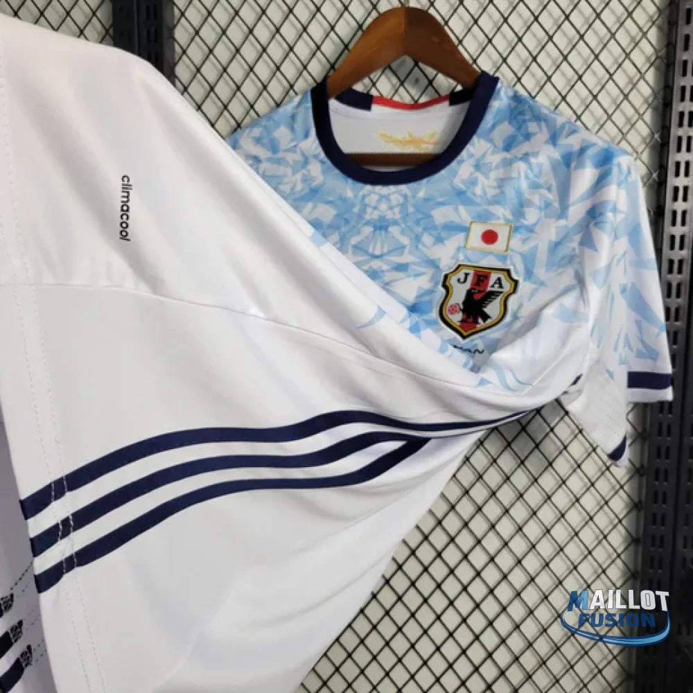 Maillot Japon foot retro 2016 2017