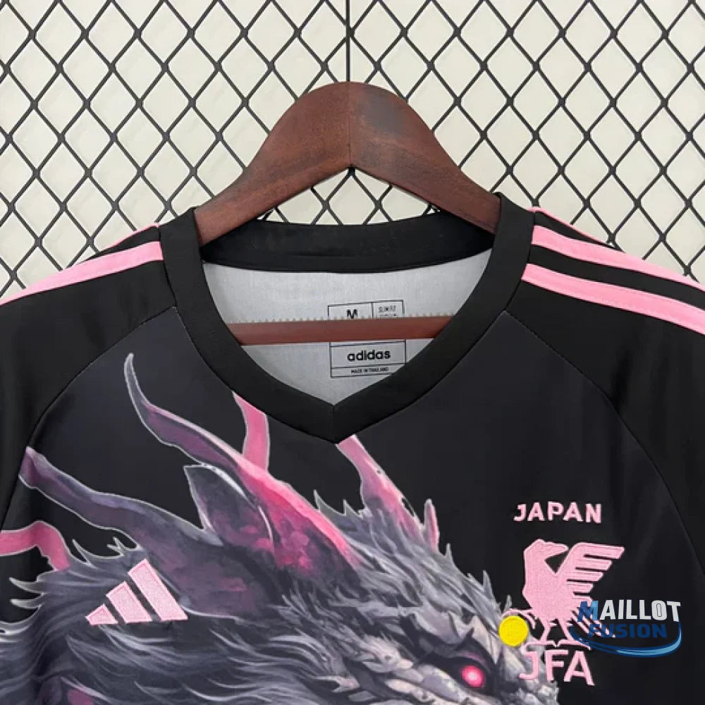 Maillot Japon saison 2023-2024 édition spéciale dragon noir et rose