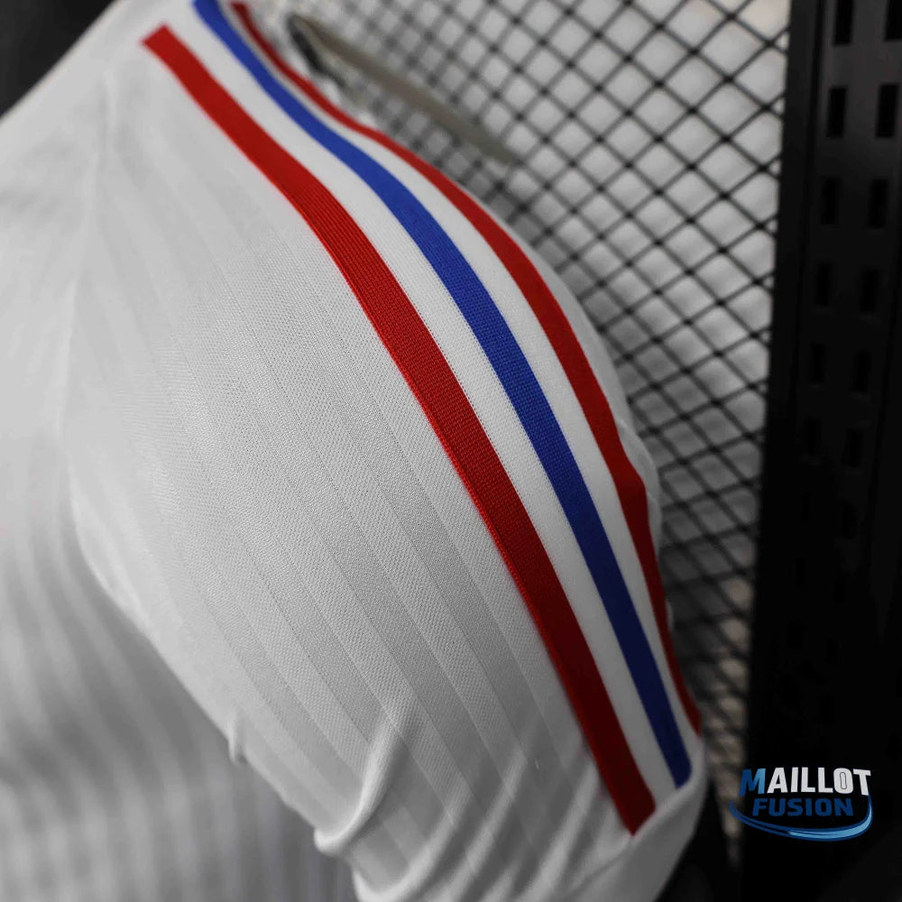 Maillot Lyon concept 2025-26