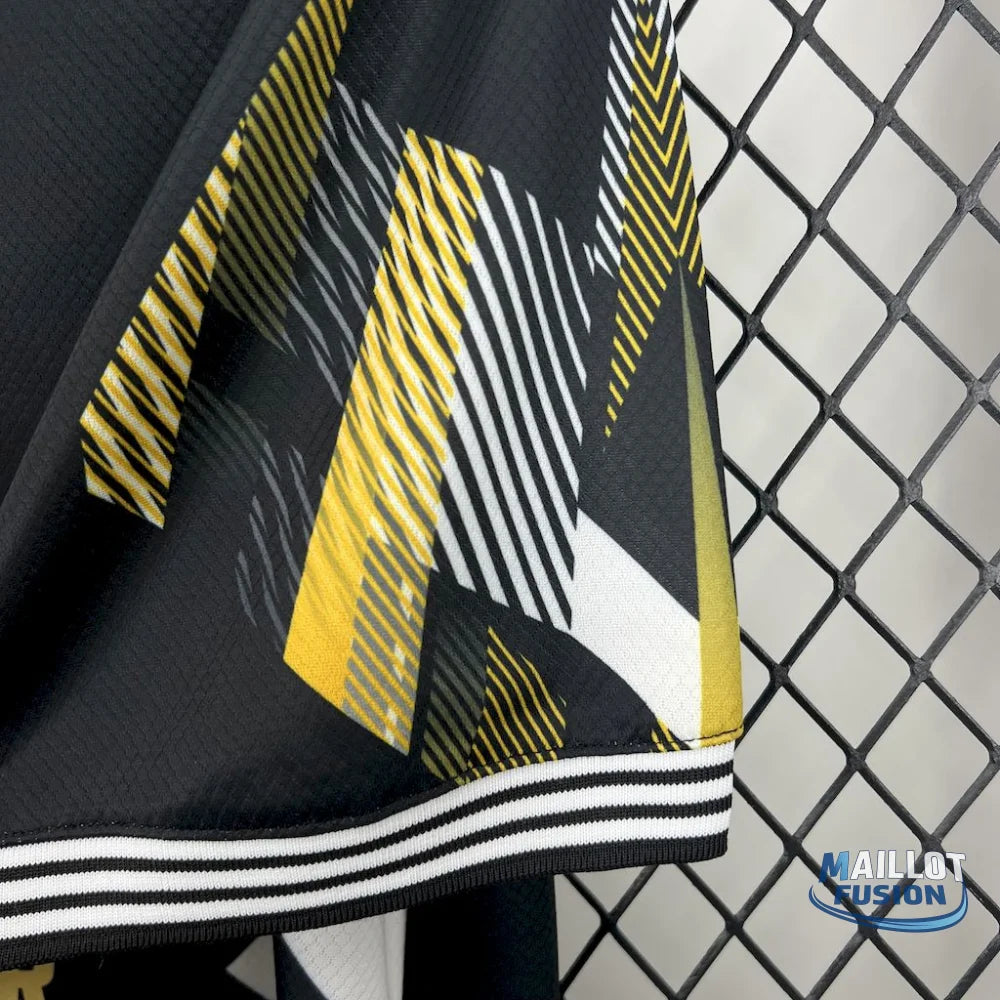 Maillot Real Madrid concept 2025-26