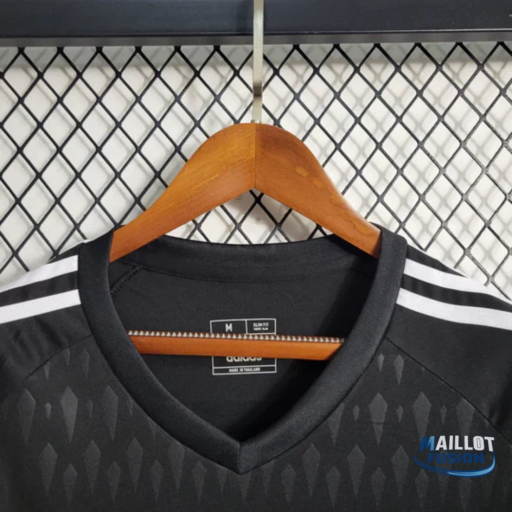 Maillot Real Madrid foot 2023 2024