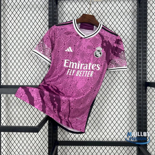 Maillot Real Madrid foot concept rose 2024 2025