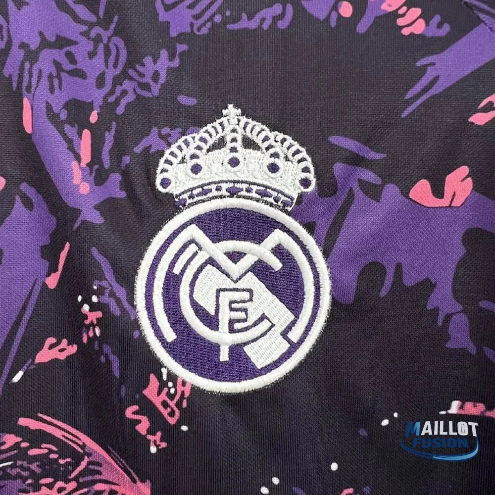 Maillot Real Madrid foot concept rose 2024 2025