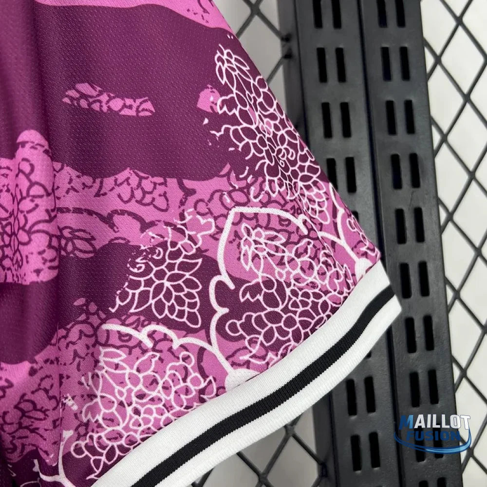 Maillot Real Madrid foot concept rose 2024 2025