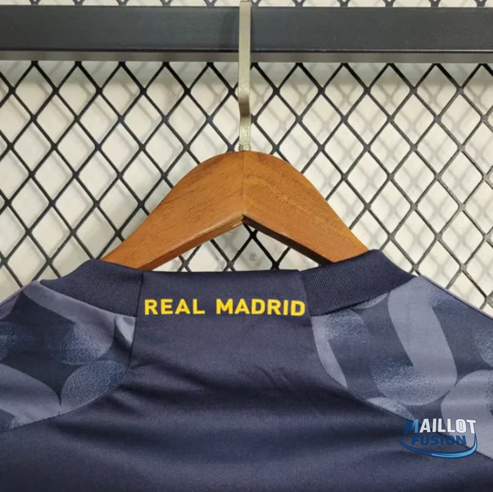 Maillot Real Madrid saison 2023-2024 extérieur