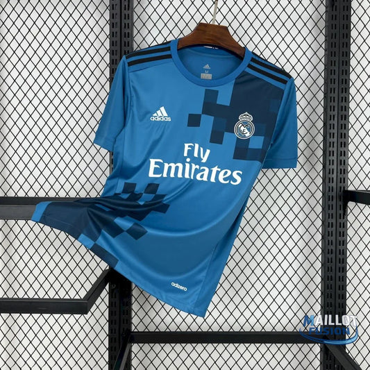 Real Madrid maillot foot 2017 2018 retro