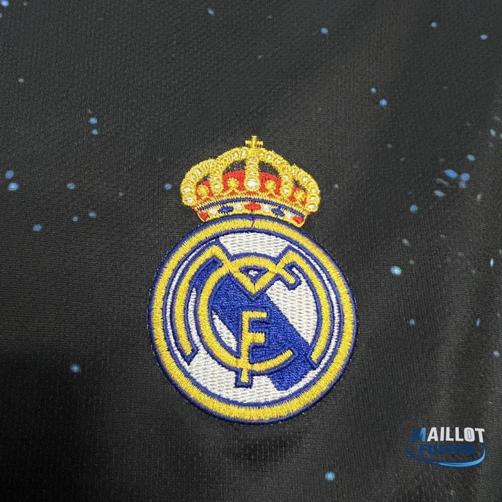 Real Madrid maillot foot concept 2024 2025