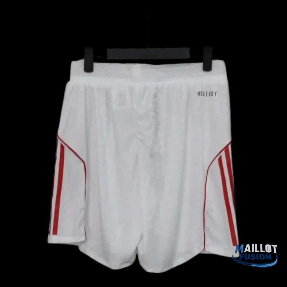 Short Ajax 2025-26