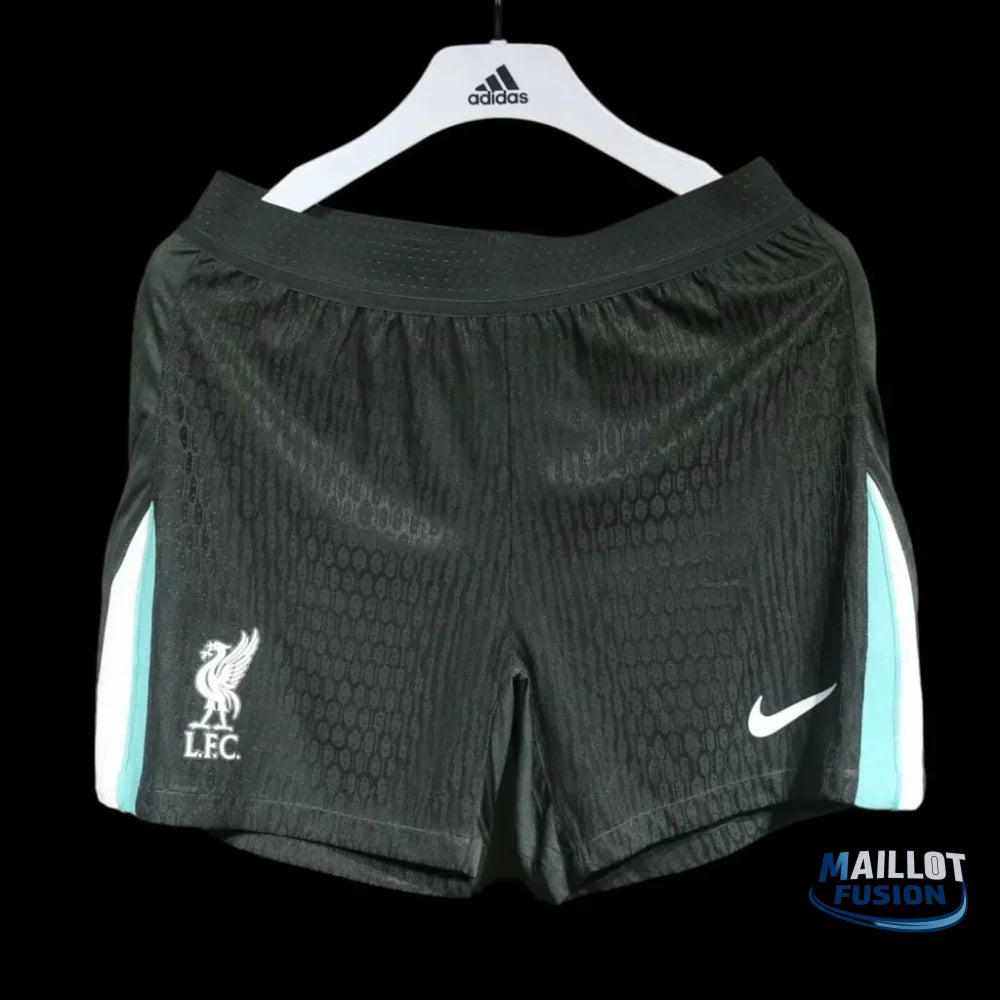 Short Liverpool extérieur 2024-25